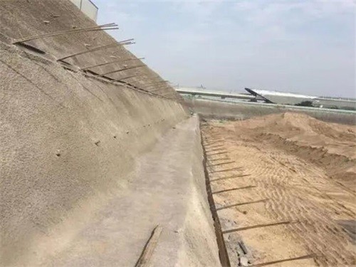 黄山河道边坡加固